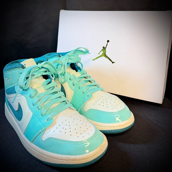 Air Jordan Low 1 Mid SE - Picture 4 of 4